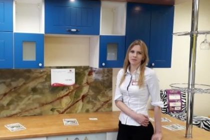 Дизайнер салона Магия кухни. Кухни на заказ в Калининграде Дизайнер салона Магия кухни. Кухни на заказ в Калининграде